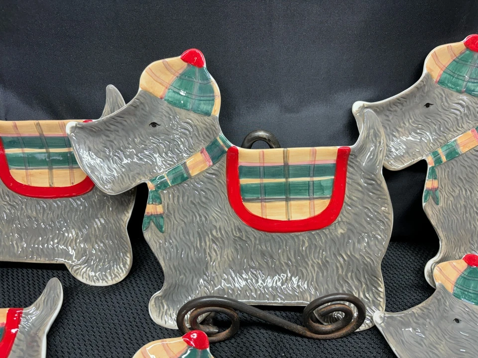 Juego de 6 ~ Platos Creativos Cooperativos "SCOTTIE DOG" ~ Colección Tis The Season Foto 2 de 4