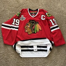 JONATHAN TOEWS AUTHENTIC CHICAGO BLACKHAWKS koho 2010 champions  JERSEY 52