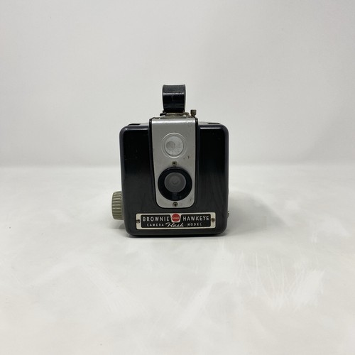 Kodak Brownie Hawkeye Camera Flash Model Film Vtg 1950’s - Untested | eBay