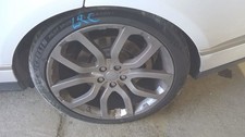 Wheel Classic Style 22x9-1/2 Alloy 10 Spoke Fits 13-22 RANGE ROVER 5479685