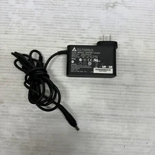 Delta Electronics Power Adapter MDS-030AAC15 15V 2A
