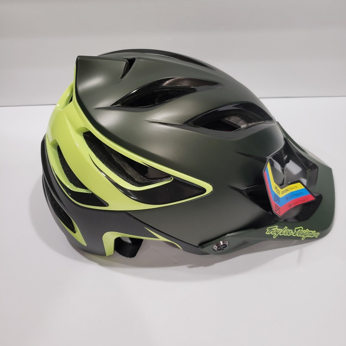 Troy Lee Designs A3 MIPS Bike Cycling Helmet Uno Glass Green Troy Lee Designs A3 MIPS Bike Cycling Helmet Uno Glass Green