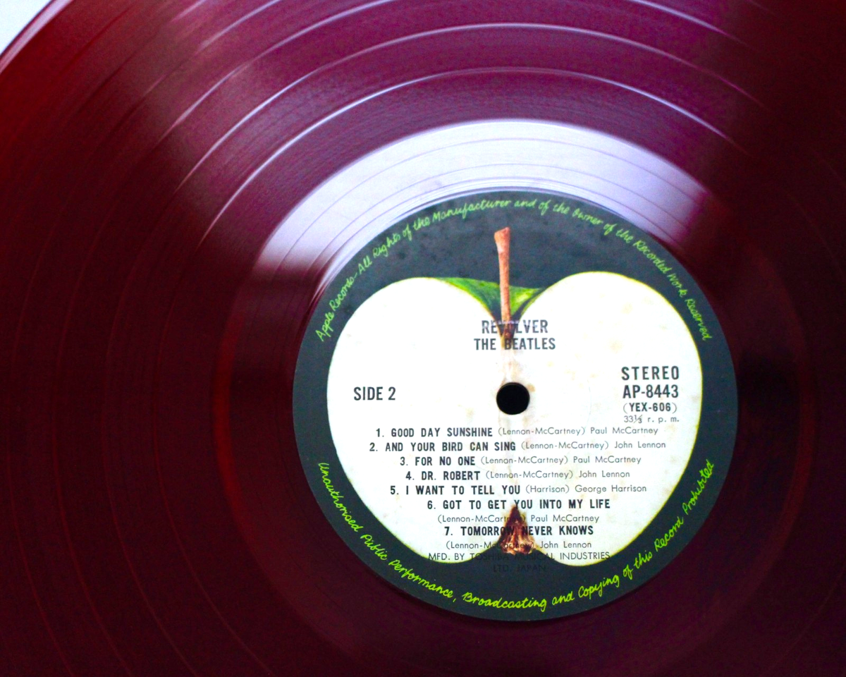 ORIGINAL 1966 RED VINYL THE BEATLES REVOLVER LP APPLE EX NM RARE
