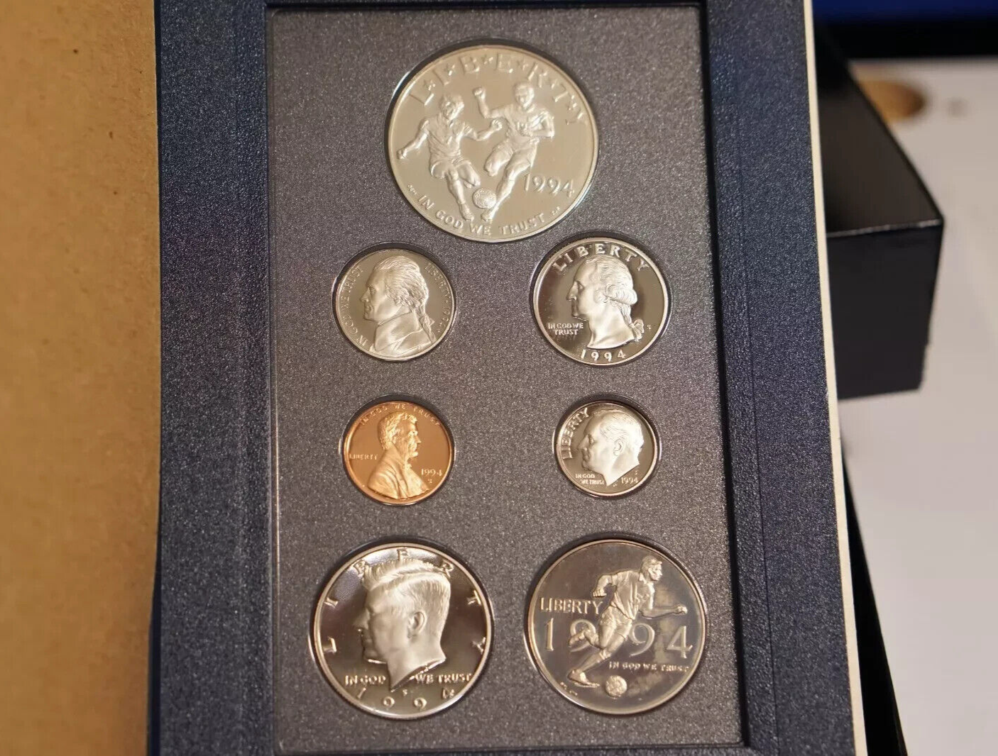 Picture 1 of 3