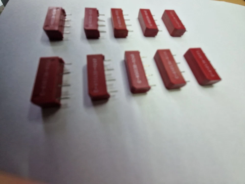 100x Relay 5V Coil SPNO SIL Dry Reed HE3600 4 pin, equiv to Meder sil05-1a72-71d - Image 4 of 4