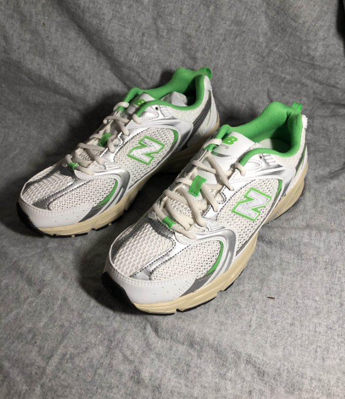 NEW BALANCE 530 White Green MR530EC Shoe Sneaker Trainer NEW IN BOX