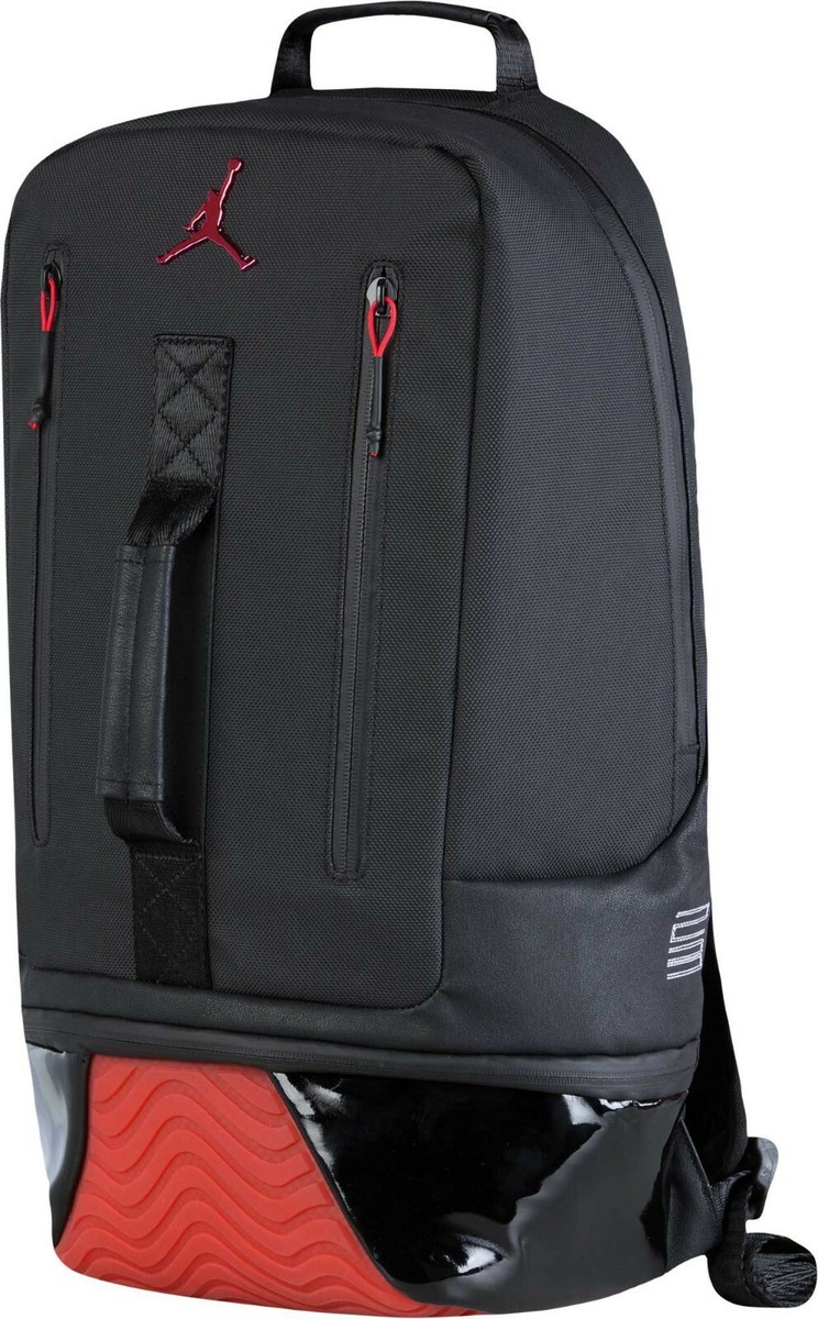 ジョーダン11 リュック Air Jordan 11 XI Retro Playoffs “Bred” Rare Backpack 631693