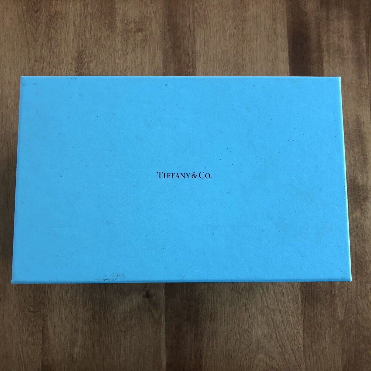 Blue Color Code Pantone Tiffany's 1837 Collection Authentic Tiffany Med Blue  Box W Ribbon Tissue BOX, image size:1200x1200