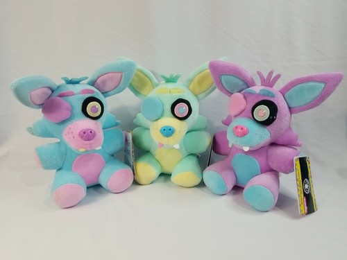  Funko FNAF Spring Pastel Colorway Plush Set of 5 - Cupcake, Foxy,  Freddy Blue and Freddy Pink, Foxy Blue and Foxy Purple : Toys & Games