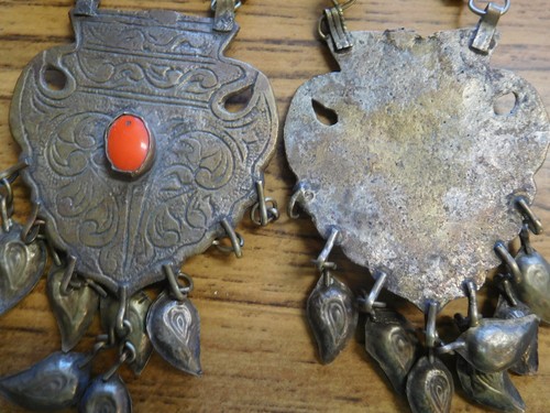 Vintage Brass & Coral Handmade Necklace~ Large HIPPIE bangle Necklace~ FREE SHIP - Picture 7 of 7