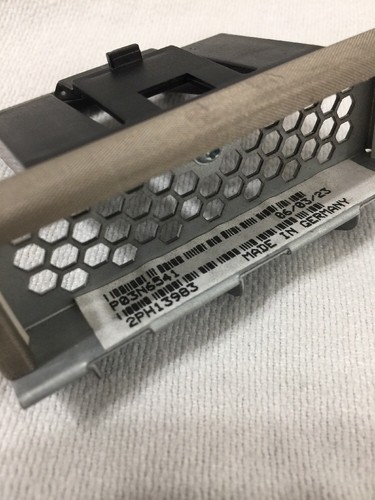03N6541 IBM I/O Enclosure Card Retainer (1142) - Foto 2 di 4