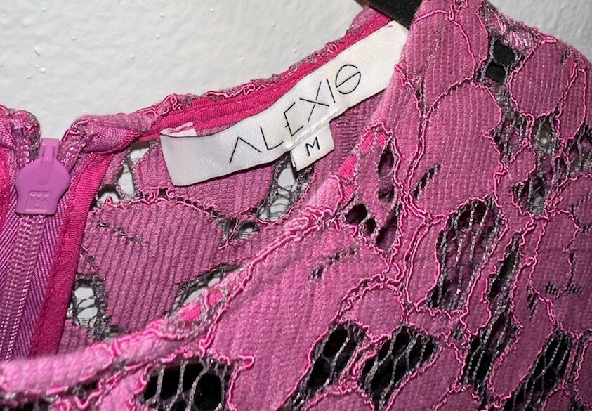 ALEXIS INTERMIX *IZU* ORCHID PINK LACE BOHO ROMPER PL… Gem