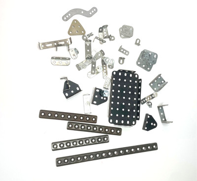 MIXED LOT OF 43 MECCANO STEEL TEC ERECTOR METAL BUILDING PARTS PIECES