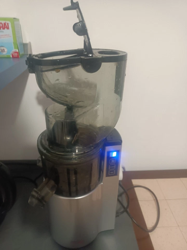 centrifuga frutta e verdura - Immagine 3 di 4