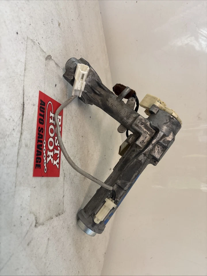 1997 Toyota Camry conjunto de interruptor de ignição e chave com 3 cilindros de trava 45020-33-4 - Imagem 4 de 4