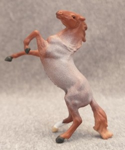 Breyer Mini Whinnie Red Roan Rearing Mustang