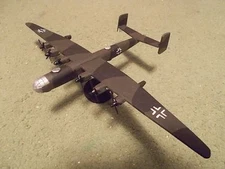 Built 1/200: German FOCKE-WULF TA-400 "Amerika Bomber" Aircraft