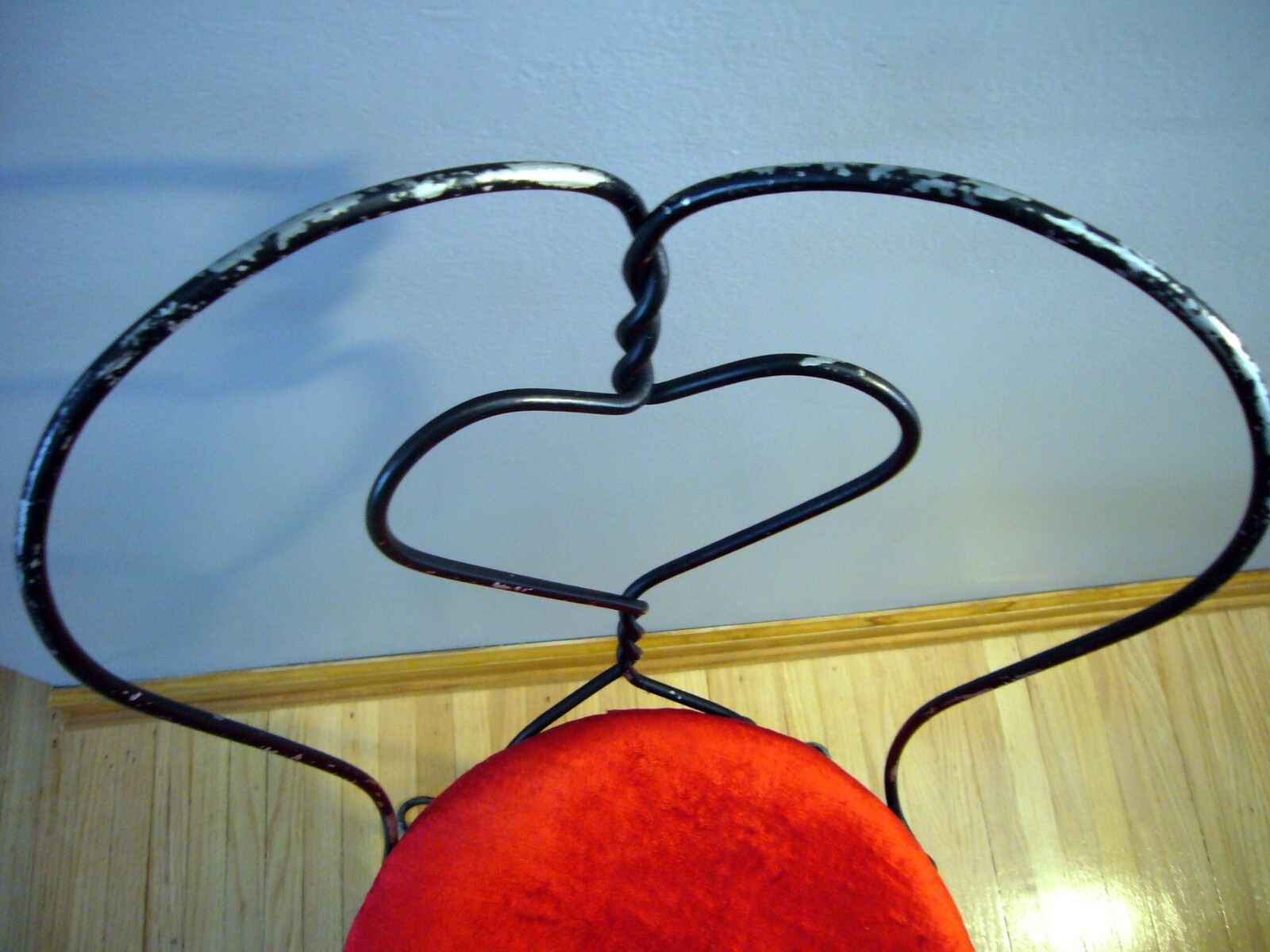 Picture 2 of 8