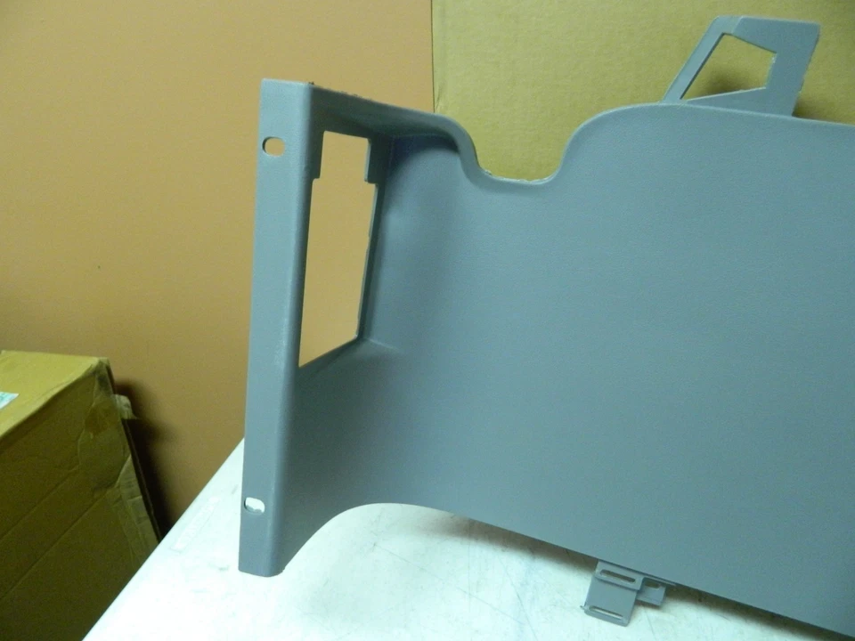 Panel lateral derecho inferior derecho Ford E350 Econoline Club Wagon OEM cuarto trasero Foto 3 de 4