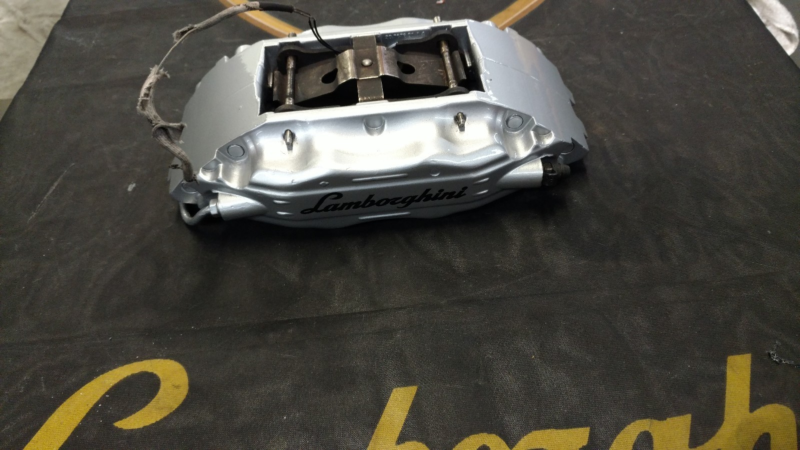 LAMBORGHINI GALLARDO REAR LEFT BRAKE CALIPER OEM 410615405H