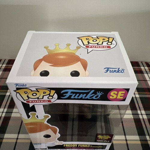 Freddy Funko As The Mandalorian LE 4000 ๐ฅ Fundays Box Of Fun 2022 IN PROTECTOR - Picture 7 of 21