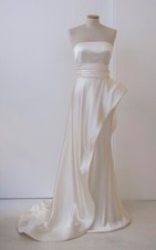 ABITO SPOSA  MAI USATO                       ATHELIER  LE SPOSE Di GIO