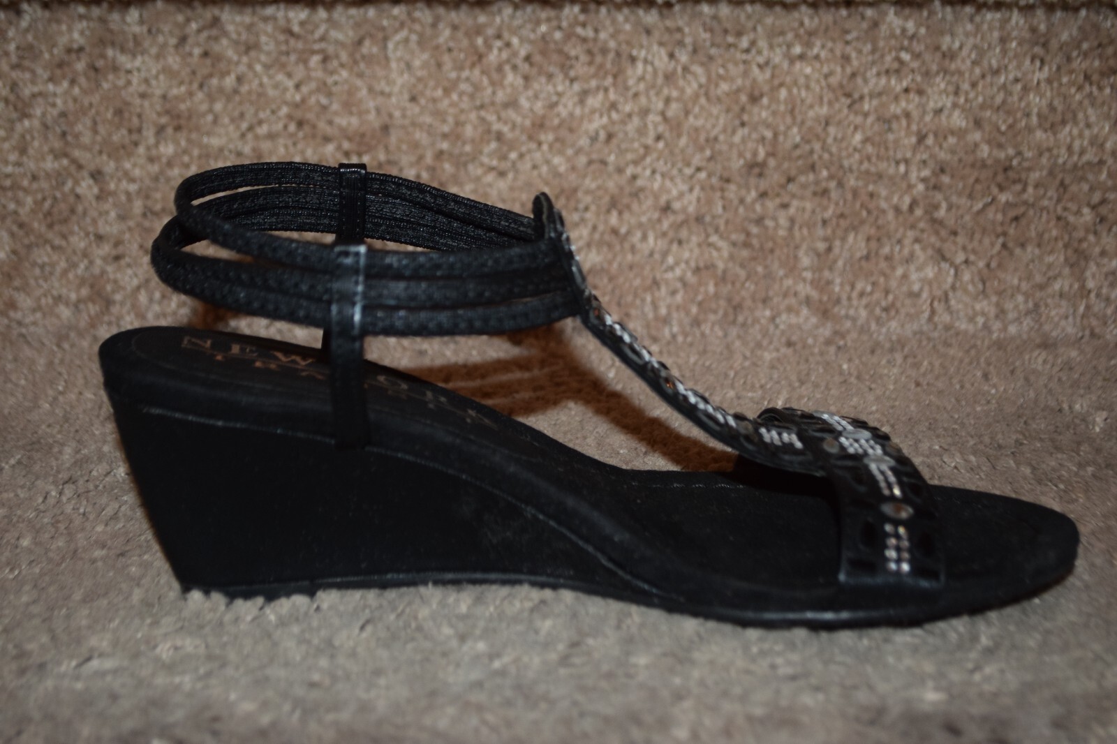Women's Size 8 New York Transit Black Wedge Heels Sandals Black & Clear Stones image 10