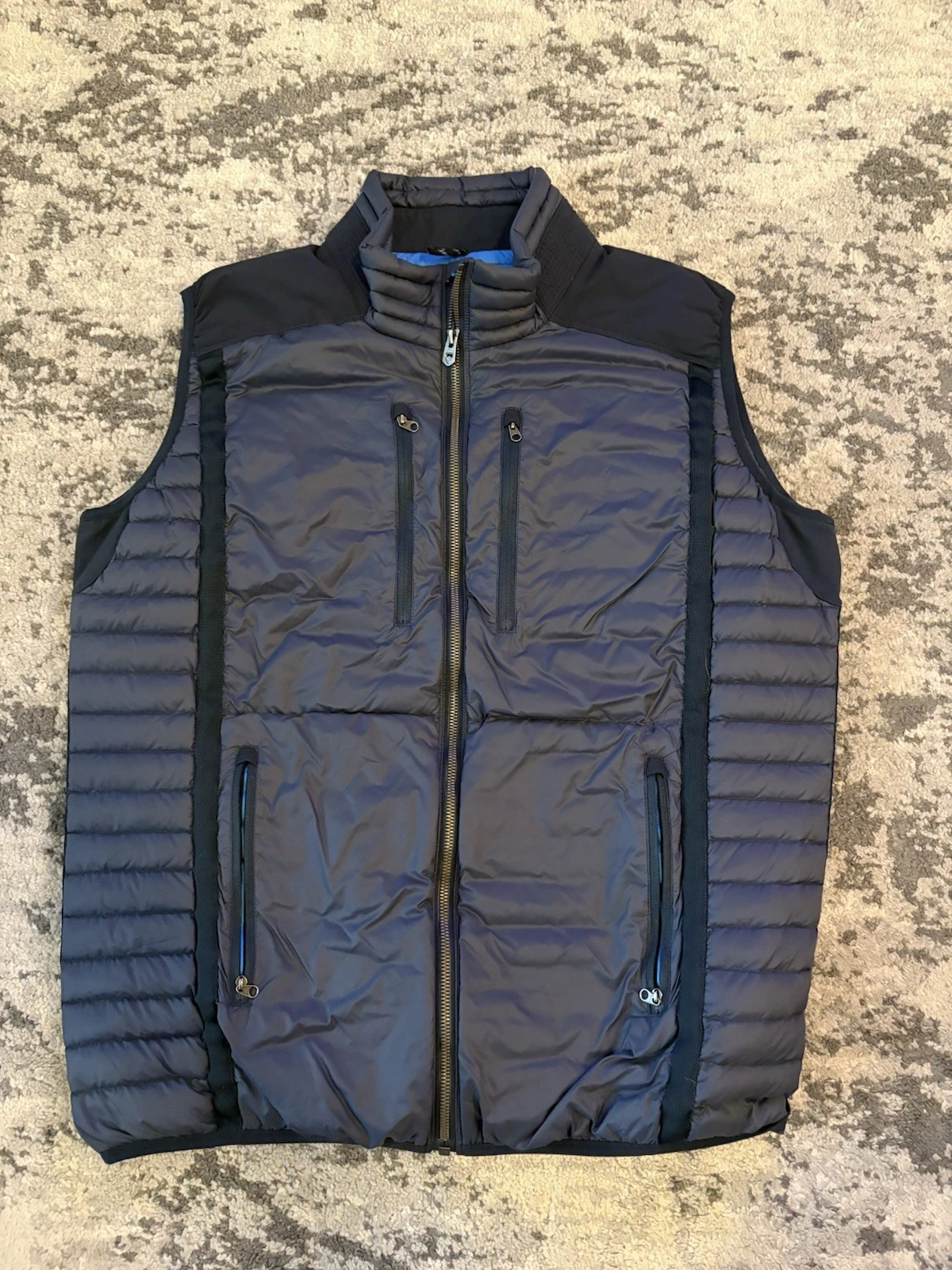 Kuhl Projekt Vest Mens Xl Blue Down Quilted Puffer Full Zip Outdoor See Pics
Opens in a new window o