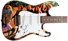 Lynyrd Skynyrd Artimus Pyle Billy Powell Autographed Graphics Photo Guitar