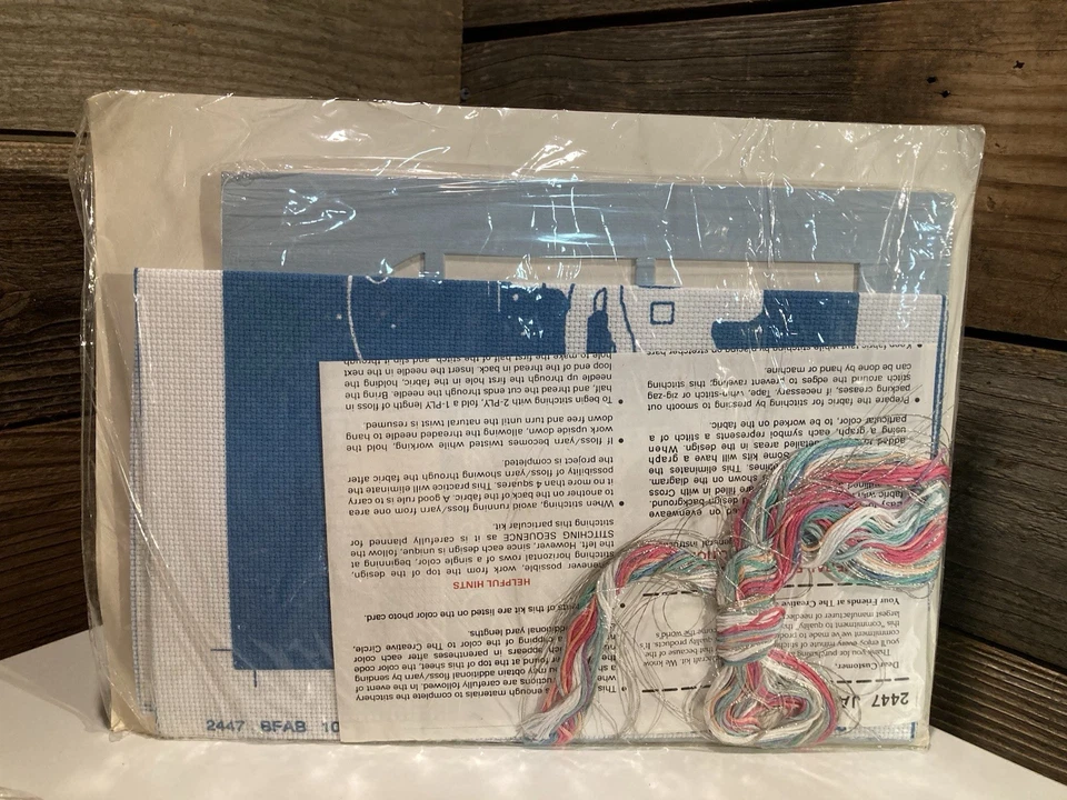 Lot Of 7 Christmas Cross Stitch Creative Circle NEW Stockings Sampler & More NOS - Image 3 of 4