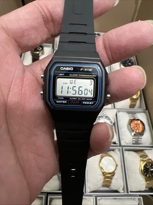 Vintage Casio F-91W (593) QUARTZ Digital Men's Watch ALARM CHRONO WR 30M 