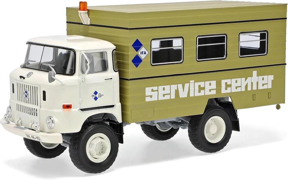 Schuco IFA W50 Koffer LKW Fortschritt 1:32 New and Boxed 450786100 - Bild 2 von 3