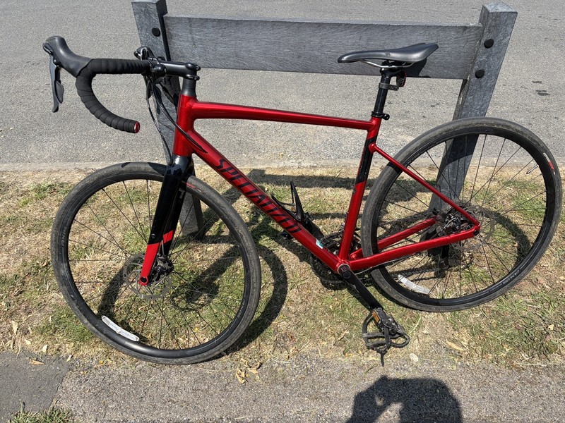 Specialized Diverge Gravel road bike commuter bike lightly used