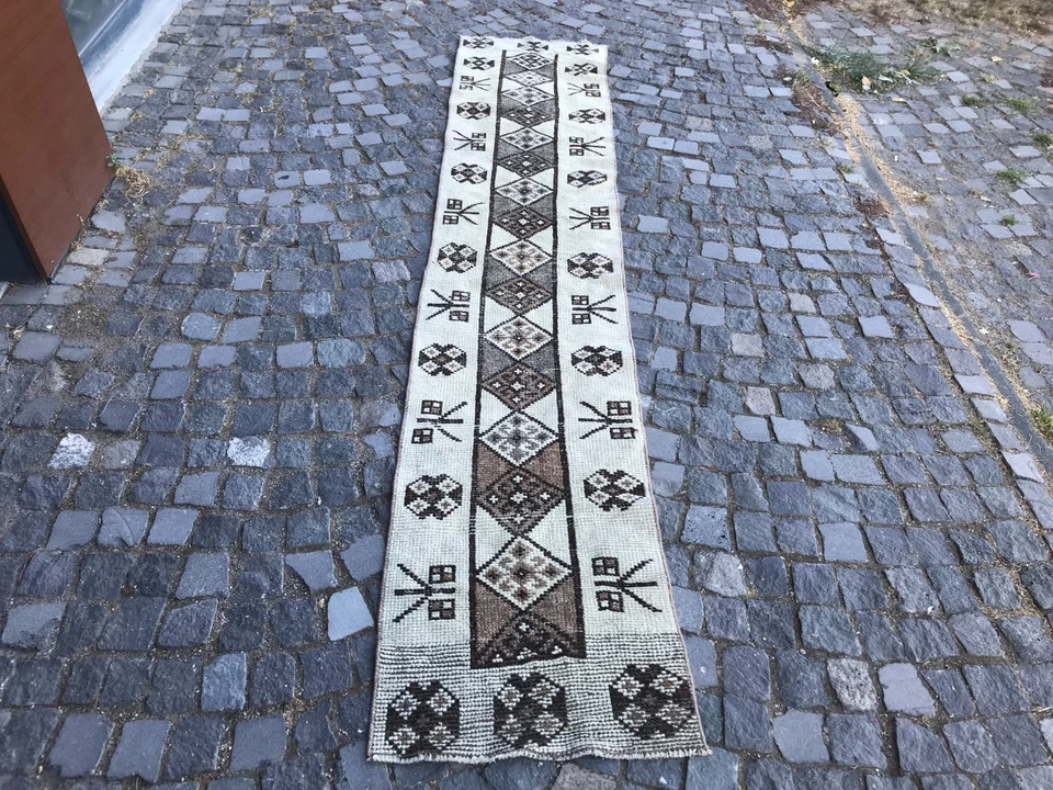 Turkish Vintage Rug Handmade Wool Rug Bohemian Runner Rug Home Rug 2,0 x 11, ft - Image 3 of 4