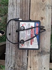 Vintage Bulldozer Electric Fence Charger 6 Volt Model 410D Powers 10 Miles