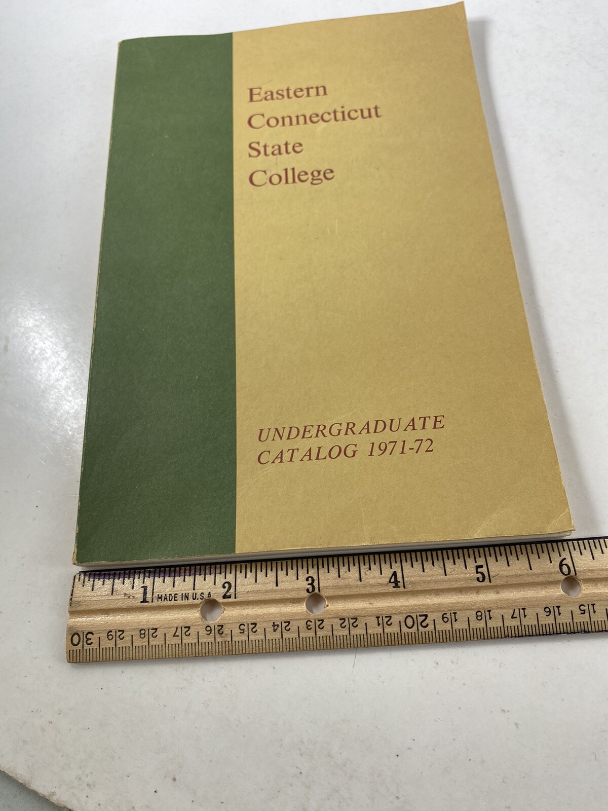 Eastern Connecticut State College Undergraduate Catalog 1971-1972 Vintage ESCU