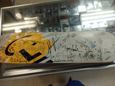 Tony Hawk autograph Skate board with 27 autos Biebel ,Rojo, X Games Case Logic