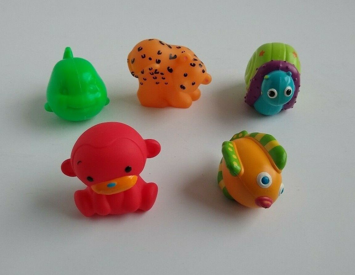 little people bath toys