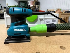 Festool Dust Extractor Adapter for Makita 1/4 Sheet Finishing Sander