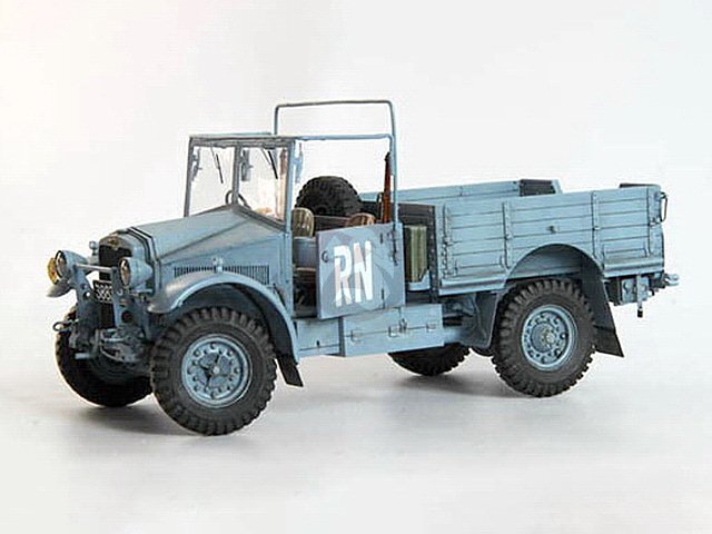 Plus Model 1/35 Morris Commercial CS8 (Late) British 15 cwt ¾ Ton
