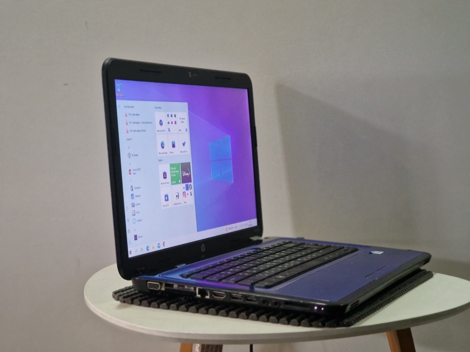 Hp Pavilion G6 Laptop 15.6" Intel B950 2.10GHz 4GB Ram 250GB HDD Windows 10 - Picture 5 of 7
