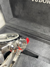 Tudor Black Bay Chrono M79360N 41 mm With Box & Papers ~ Preloved & Minty 13