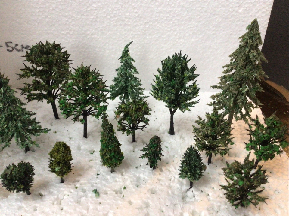N Scale   Set Of 20 Trees ,  Multi Styles Forest , Foliage, Scenery GQH10 - Image 2 of 4