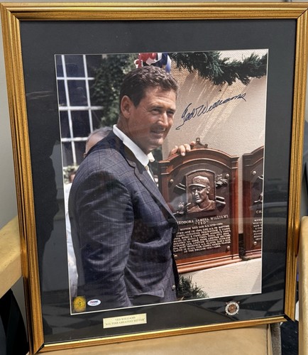 Ted Williams HOF Picture Autograph PSA/Williams Family Hologram Authentic 