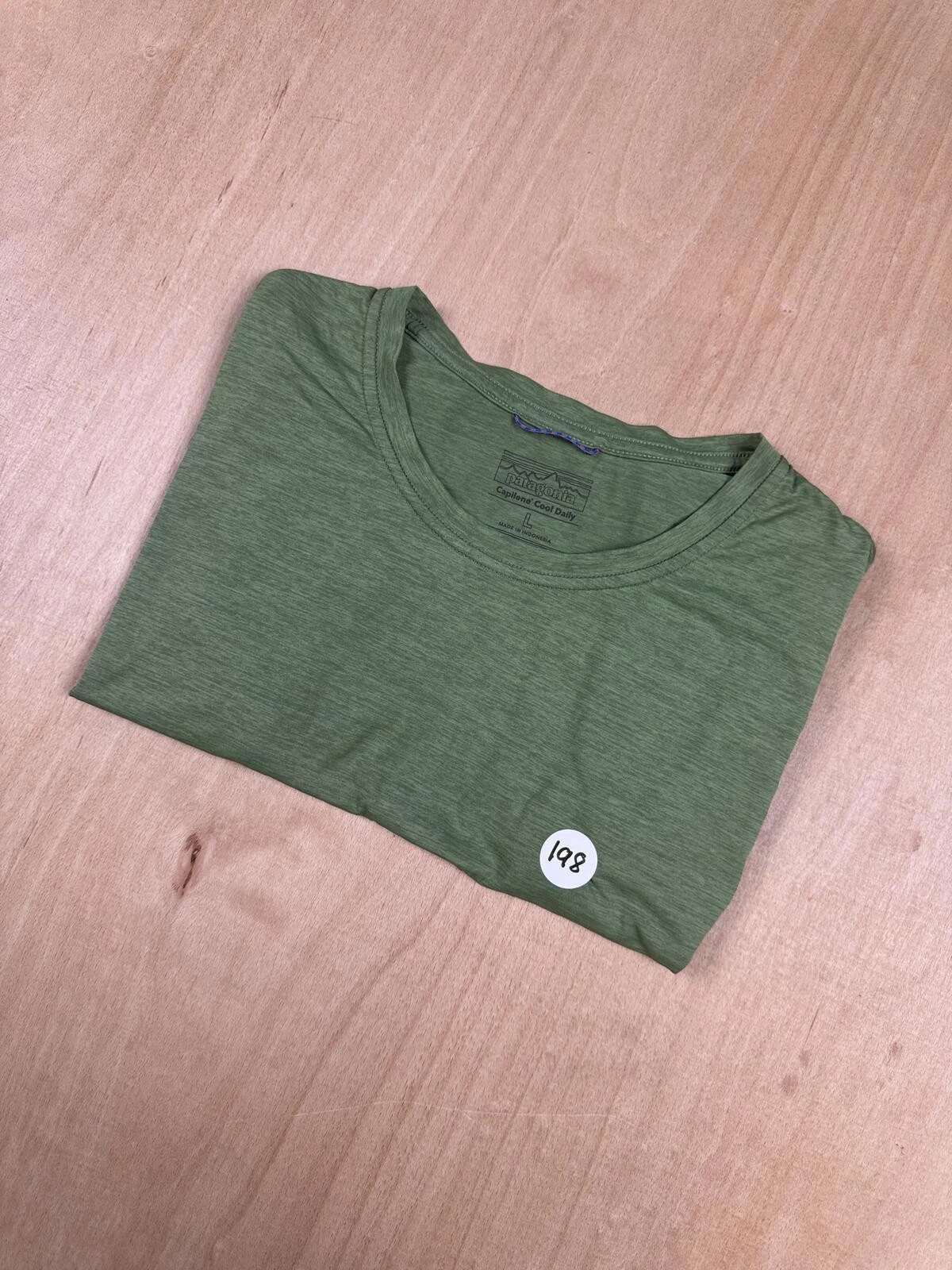 🧥 Patagonia Womens Baselayer Top Capilene L