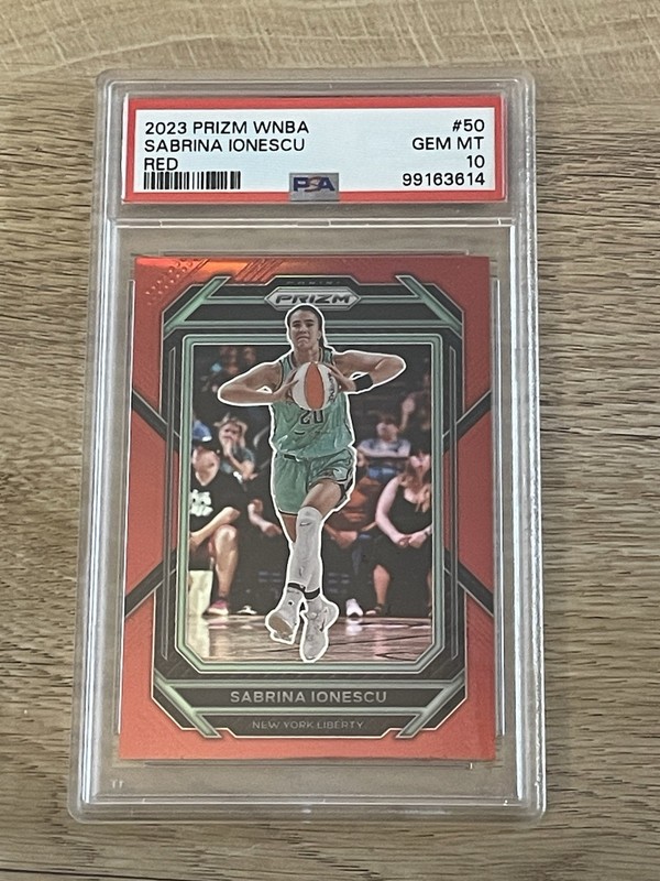 2023 WNBA Panini Prizm #50 Sabrina Ionescu Red /199 New York Liberty 🔥 PSA 10