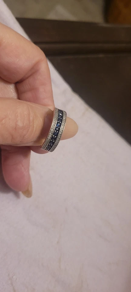 Anel de aniversário de prata esterlina safira azul. Tamanho 7,5 - Imagem 4 de 4