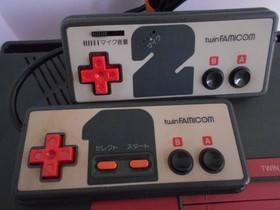 Twin Famicom Console 500-B AC Adapter AV Cables Belt Replaced