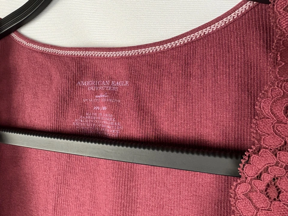 Винтажный 00 American Eagle кружева отделки Y2K Cami Sz средний розовый Елена Гилберт опрятный - Изображение 3 из 4