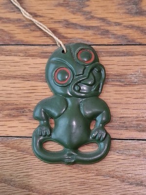 Vintage AIR NEW ZEALAND Maori Hei-Tiki Tailsman Luggage Tag/Pendant/Charm